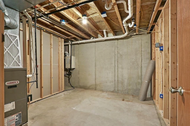 view of unfinished below grade area