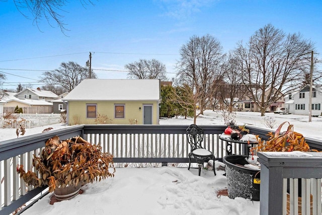 745 S Quincy St, Green Bay, WI 54301 - snow covered deck with a residential view and fence