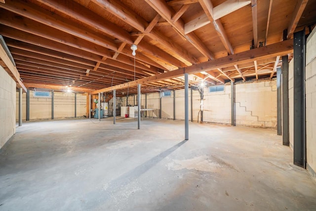 167 Gwynn St, Green Bay, WI 54301 - unfinished basement with concrete block wall