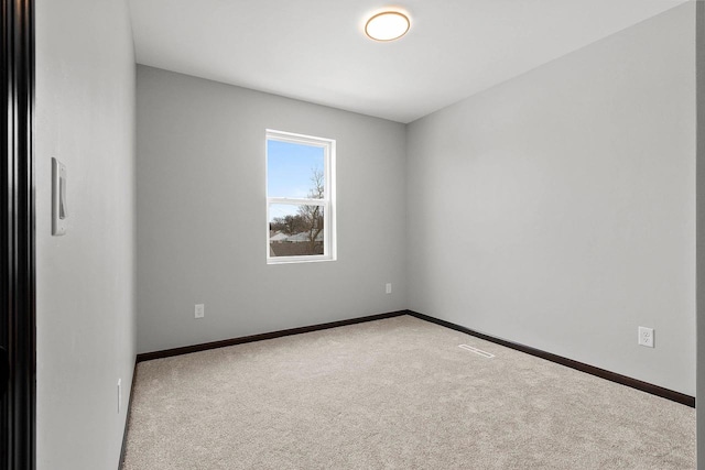 433 Scott St, Ripon, WI 54971 - carpeted empty room with baseboards