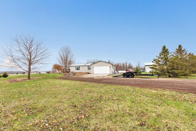 8795 County Rd S, Pulaski, WI 54162 - view of yard featuring driveway