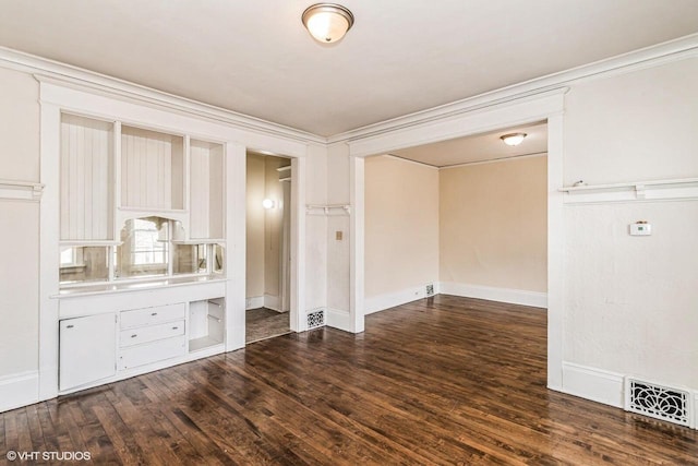 2968 N Buffum St Unit 2968A, Milwaukee, WI 53212 - empty room featuring baseboards, visible vents, wood finished floors, and crown molding