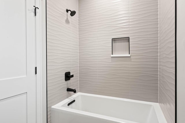 N1931 Linn Rd, Lake Geneva, WI 53147 - bathroom featuring shower / bathing tub combination