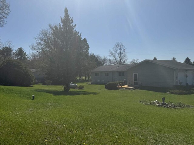 34103 Putnam St, Muscoda, WI 53573 - view of yard