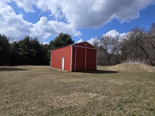 3653 County Road Q, Wisconsin Rapids, WI 54495 - view of pole building with a lawn