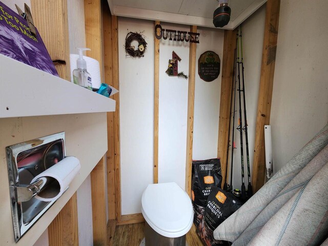 26297 State Highway 60, Lone Rock, WI 53556 - bathroom with wood finished floors