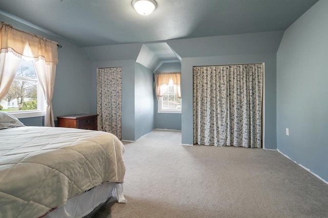 1112 Marquette Ave, Green Bay, WI 54304 - bedroom with carpet flooring
