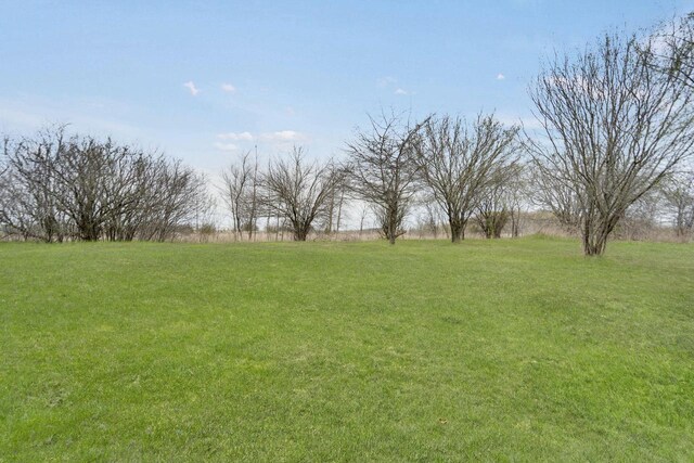 8022 W Glenbrook Rd, Milwaukee, WI 53223 - view of yard featuring a rural view