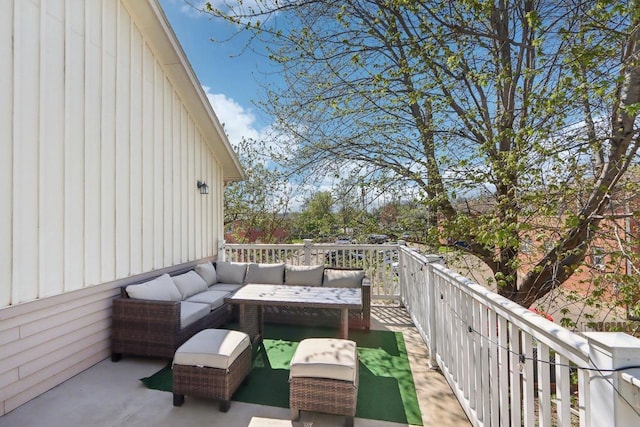 view of patio featuring an outdoor hangout area
