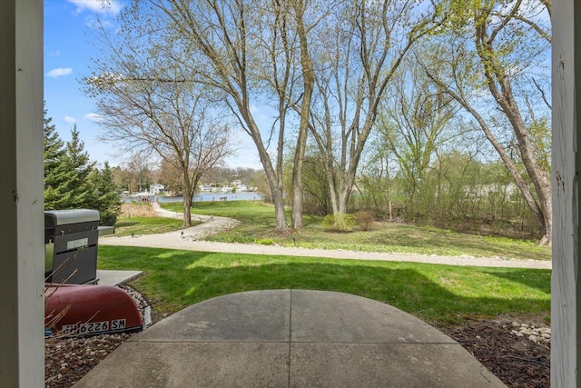 view of yard with a water view