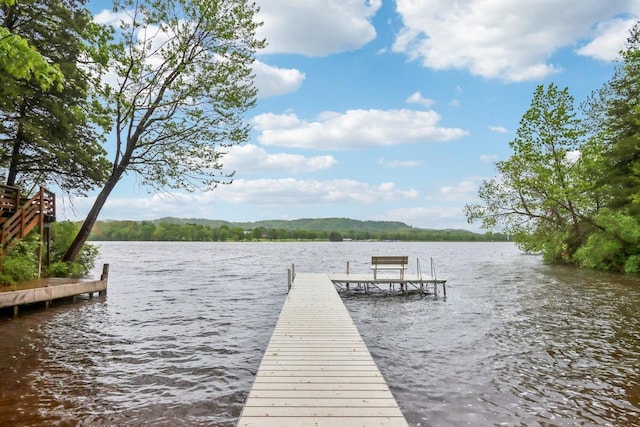 S9073 Timbercrest Trl, Prairie Du Sac, WI 53578 - dock featuring a water view