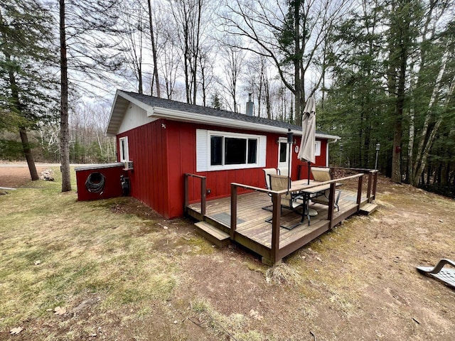 view of outdoor structure
