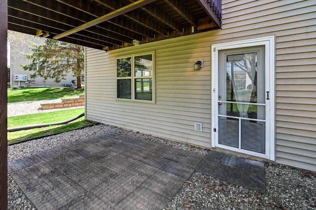 555 Kelvington Dr Unit 4, Sun Prairie, WI 53590 - view of patio / terrace