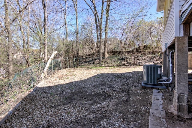 603 Dodge St, Eau Claire, WI 54701 - view of yard featuring central air condition unit