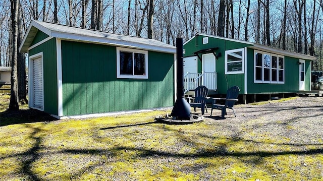 exterior space featuring an outdoor structure