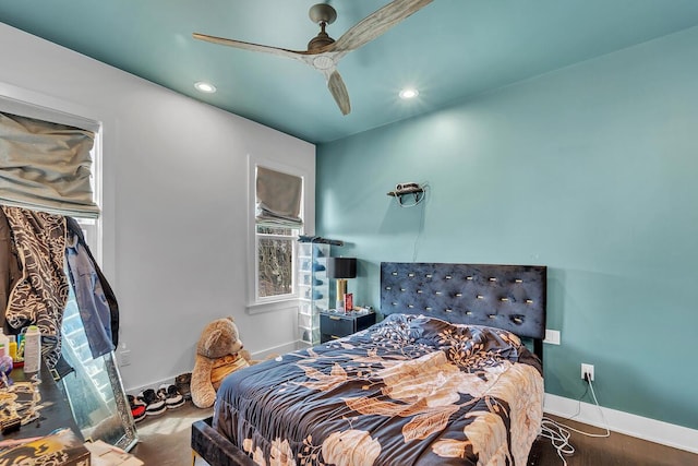bedroom featuring recessed lighting, baseboards, and ceiling fan