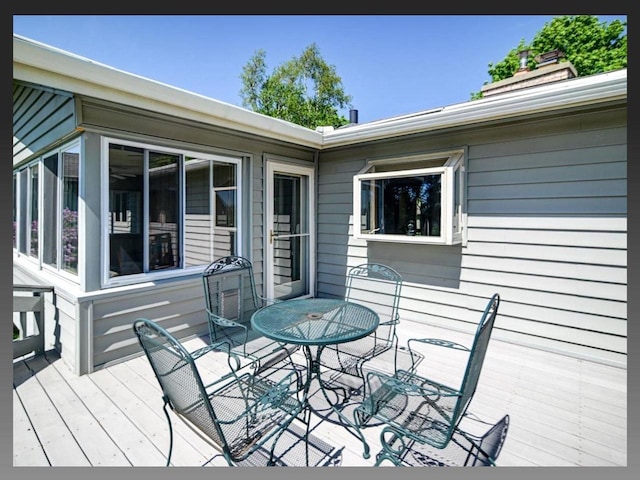 5401 Comanche Way, Madison, WI 53704 - view of deck