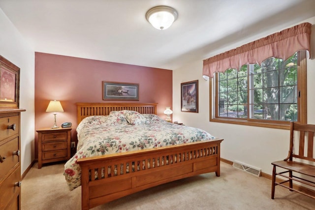 W11027B County Road O, Portage, WI 53901 - bedroom featuring light carpet and baseboards