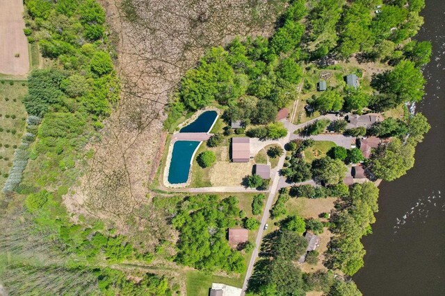 W11027B County Road O, Portage, WI 53901 - aerial view of property's location featuring a pool and a large body of water