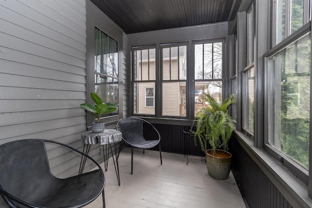 view of sunroom / solarium