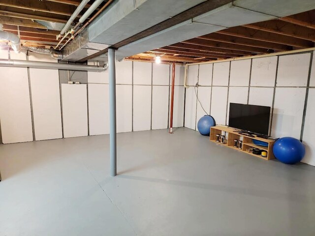 W10134 Schiefelbein Rd, Poynette, WI 53955 - view of unfinished basement