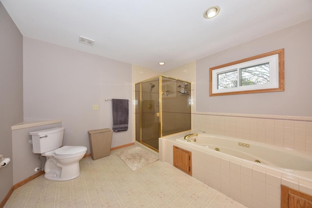 full bathroom featuring visible vents, a shower stall, baseboards, a whirlpool tub, and toilet