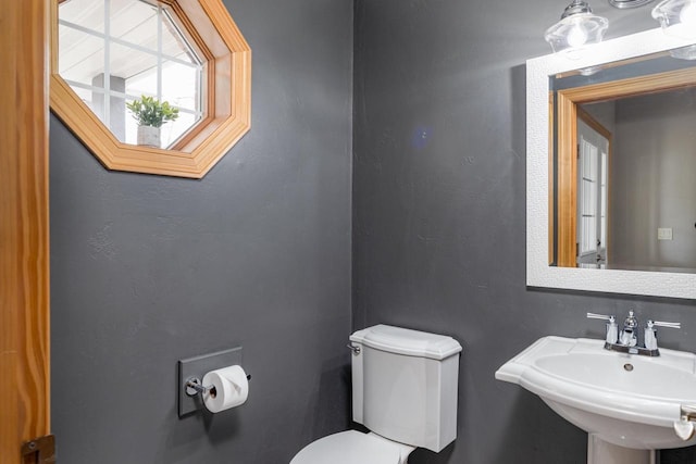 4175 Twilight Ct, Oshkosh, WI 54904 - bathroom featuring a sink and toilet