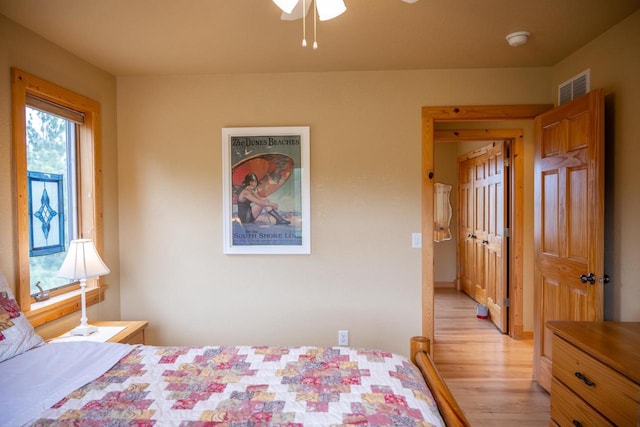 W5588 S Stone Gate Dr, New Lisbon, WI 53950 - bedroom featuring visible vents and light wood-type flooring