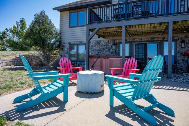 W5588 S Stone Gate Dr, New Lisbon, WI 53950 - view of patio / terrace with a hot tub