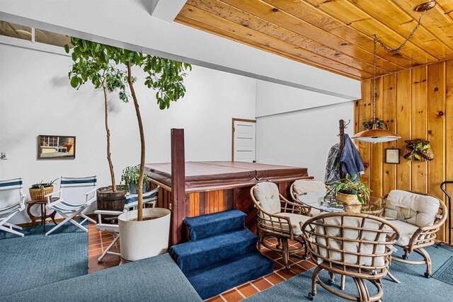 812 Milwaukee St, Kewaunee, WI 54216 - interior space featuring a hot tub