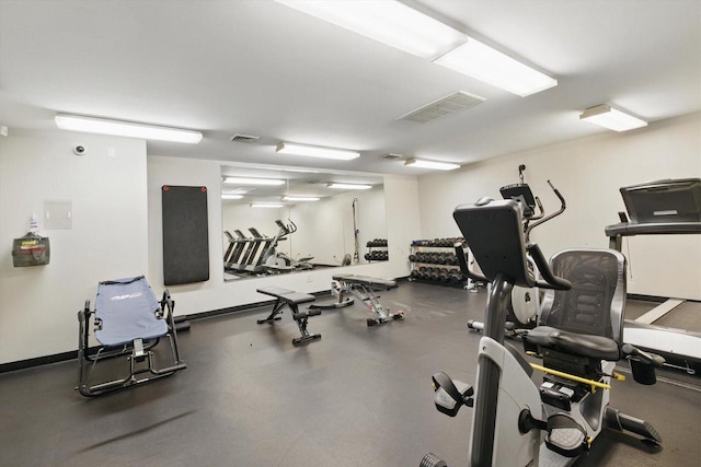 exercise room featuring visible vents
