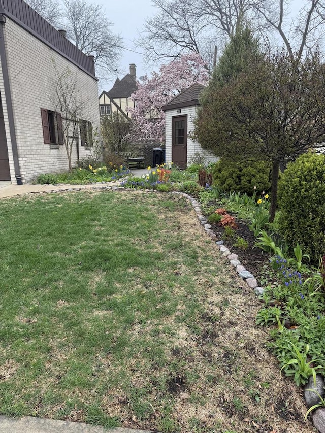 3216 Moorland Ave, Racine, WI 53405 - view of yard