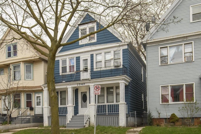 view of front of home with covered porch