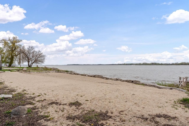 1729 E Rd 5, Milton, WI 53534 - water view