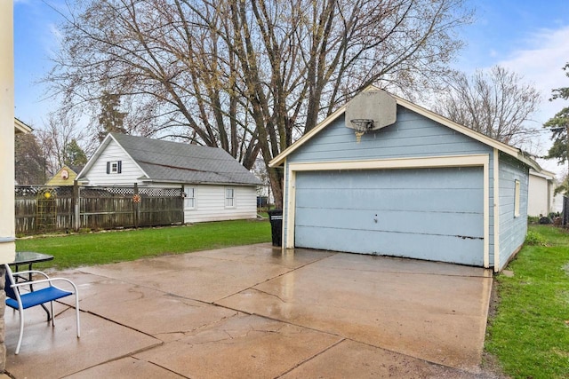 detached garage with fence