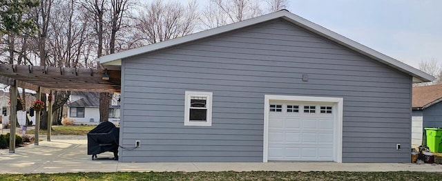 556 Gold St, Green Lake, WI 54941 - view of detached garage