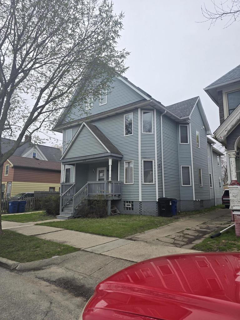 view of front of home with a porch
