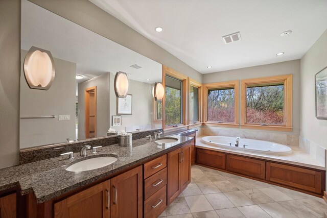 8350 N Pelican Ln, Milwaukee, WI 53217