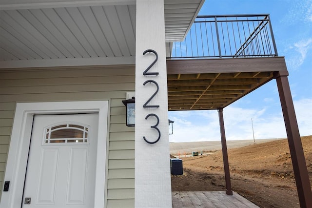 223 NW 3rd Ave, Monroe, WI 53566 - details featuring central AC