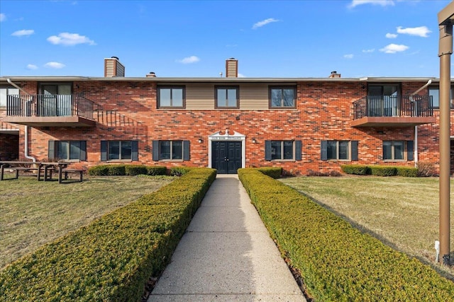 N84W16033 Menomonee Ave Unit 200, Menomonee Falls, WI 53051 - view of building exterior