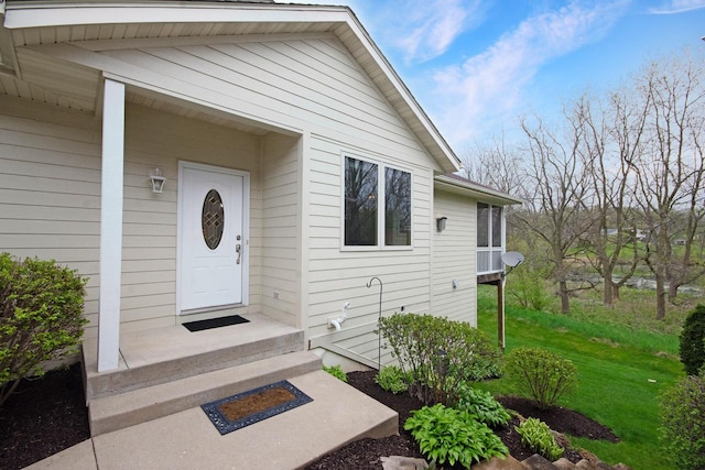 524 Tindalls Nest, Twin Lakes, WI 53181 - doorway to property featuring a yard