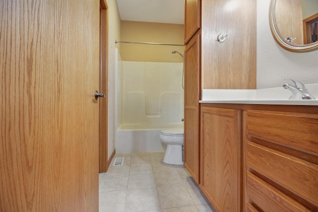 524 Tindalls Nest, Twin Lakes, WI 53181 - bathroom with tile patterned flooring, vanity, shower / bathtub combination, toilet, and visible vents
