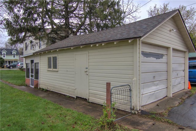 208 W Grand Ave, Chippewa Falls, WI 54729 - view of detached garage