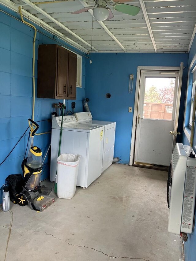 365 Jenkynsville Rd, Benton, WI 53803 - washroom featuring a ceiling fan, washing machine and dryer, and cabinet space