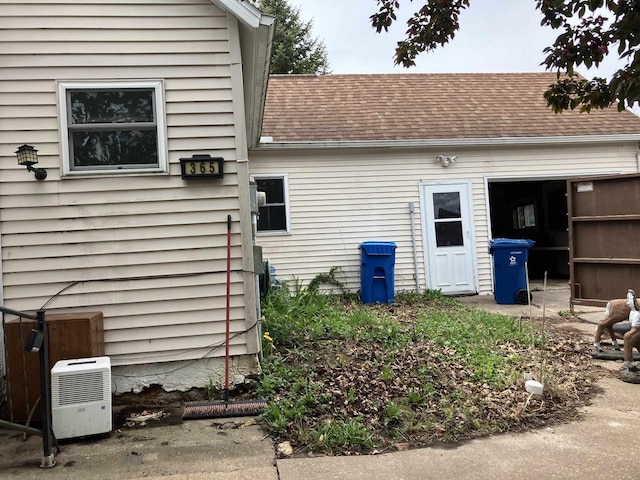 365 Jenkynsville Rd, Benton, WI 53803 - rear view of house with roof with shingles