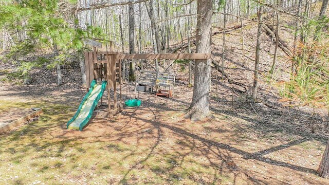 7589 Nose Lake Rd, Rhinelander, WI 54501 - view of play area