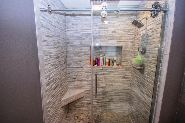 2704 Kettle Ct, West Bend, WI 53090 - full bathroom featuring a shower stall