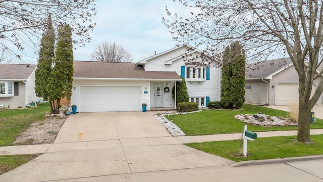 view of front of home featuring concrete driveway, a front lawn, roof with shingles, and a garage