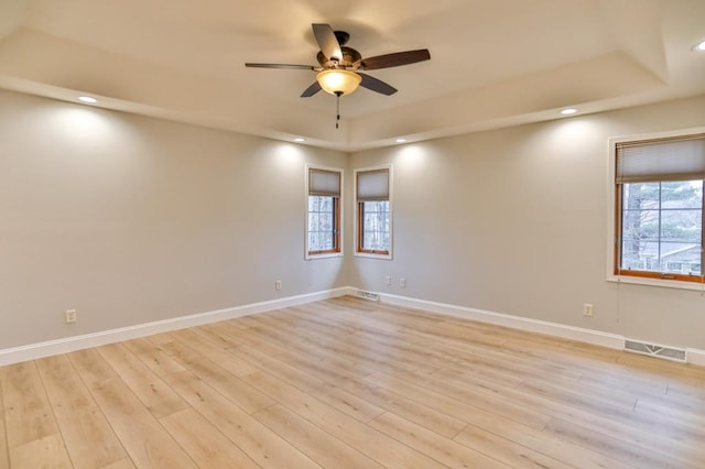 4109 Oak Ter, Weston, WI 54476 - empty room with a ceiling fan, recessed lighting, baseboards, visible vents, and light wood-style floors