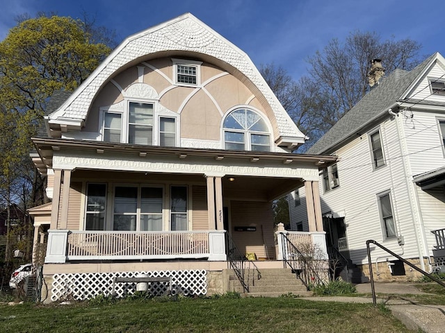 view of front of property with a porch